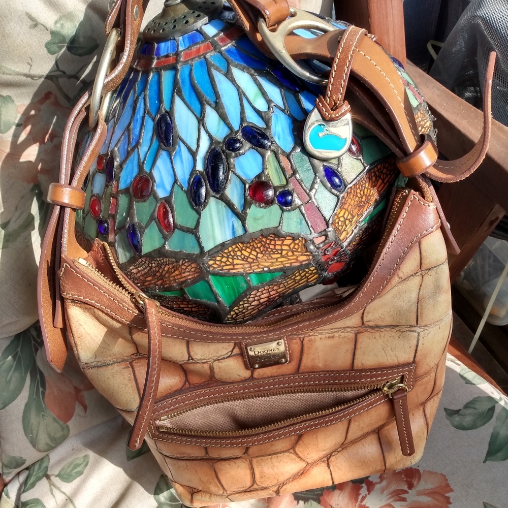 Dooney & Bourke